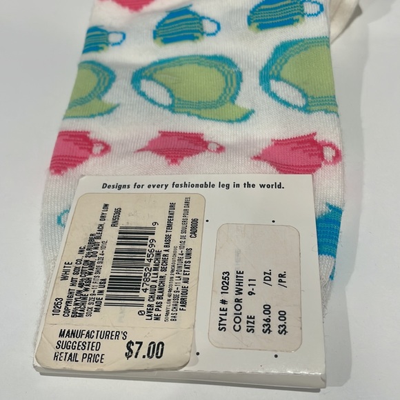 Lot of three pairs of women’s socks. OS. NWT - Picture 4 of 6